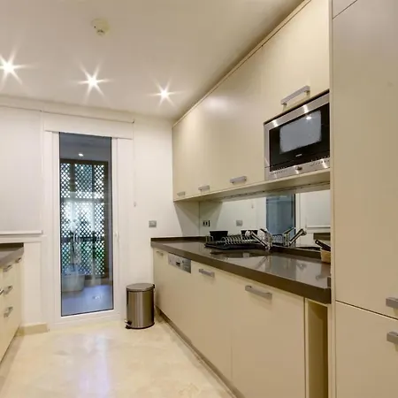Apartment Garden In Finca Cortesin *